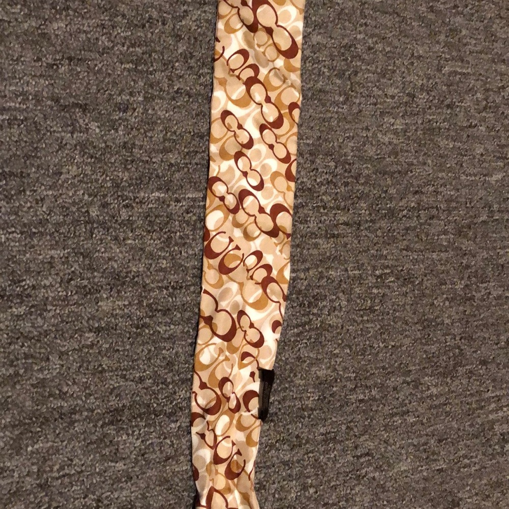 Coach head band